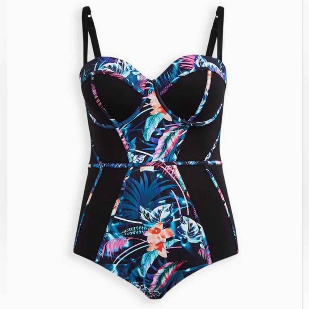 Torrid size 3 swim